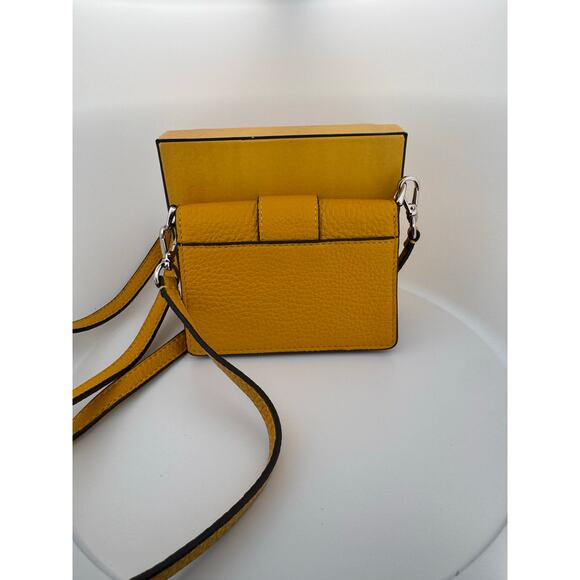 Fendi Micro Baguette Crossbody Wallet in Mustard Yellow Grained Leather - Picture 4 of 4